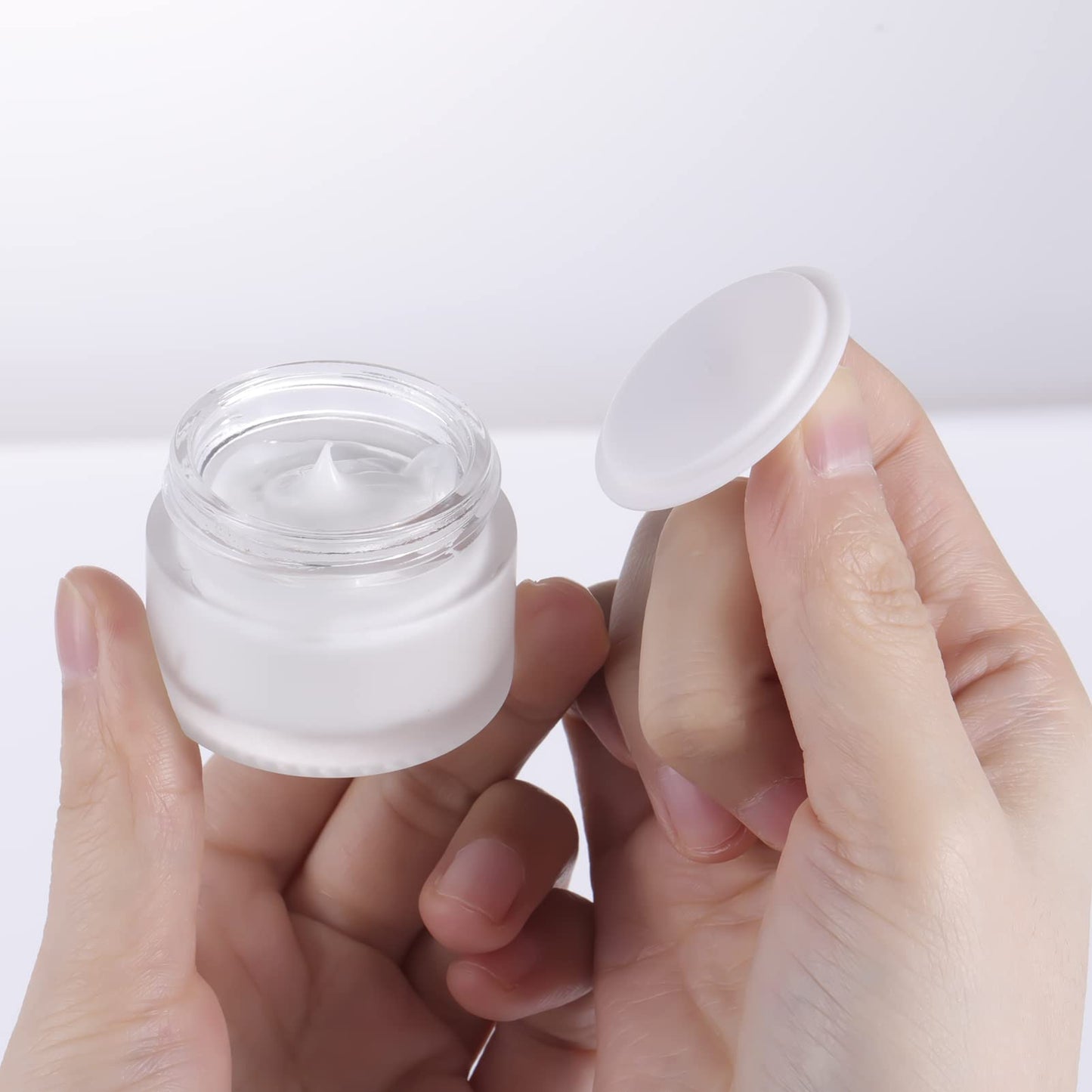 6 Pack Glass Jars,15ml Empty Frosted Refillable Sample Bottle Cosmetic Face Cream Jar Pot Bottle Container Holder Case with Screw Cap Lid and Liners