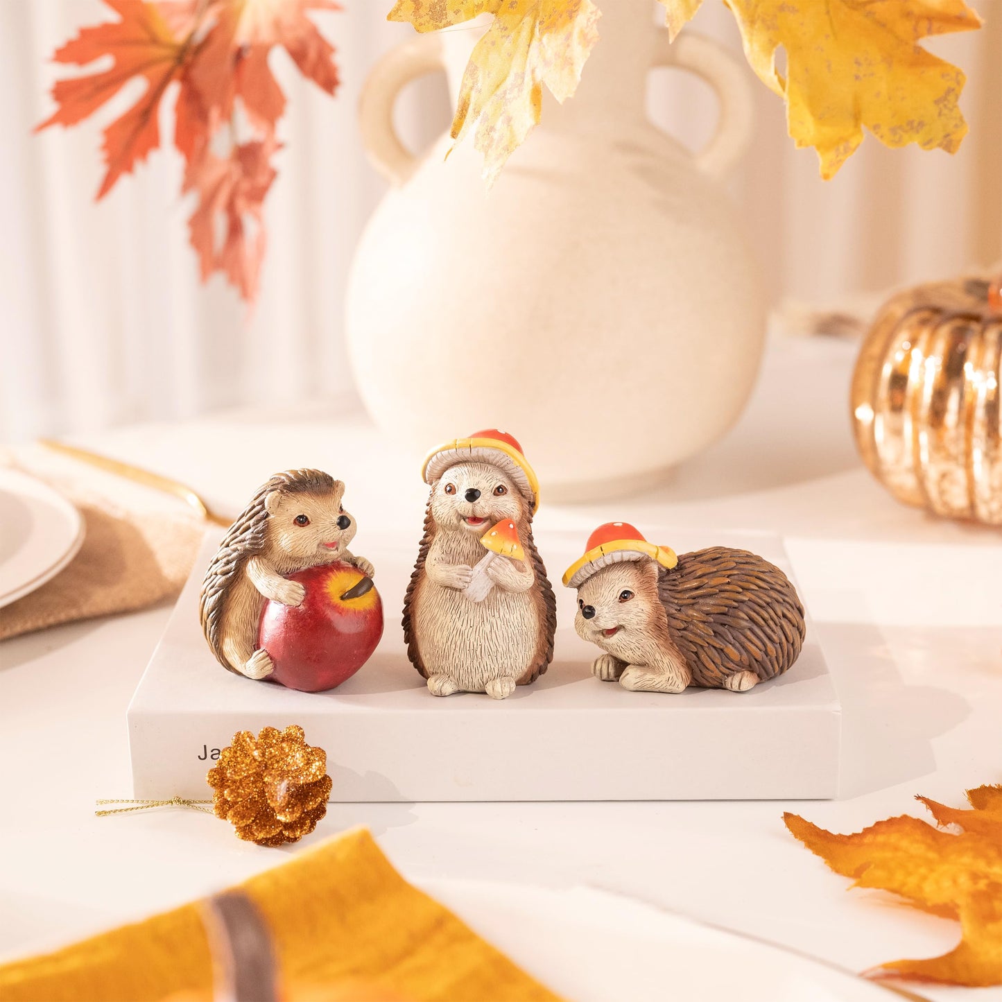 Valery Madelyn Autumn Decorations, Lovely Set of 3 Medium Hedgehogs Ornaments, Waterproof Resin Autumn Home Decor, Hedgehog Gifts for Women, Fall Decorations for Livling Room, Bedroom, Garden 7CM
