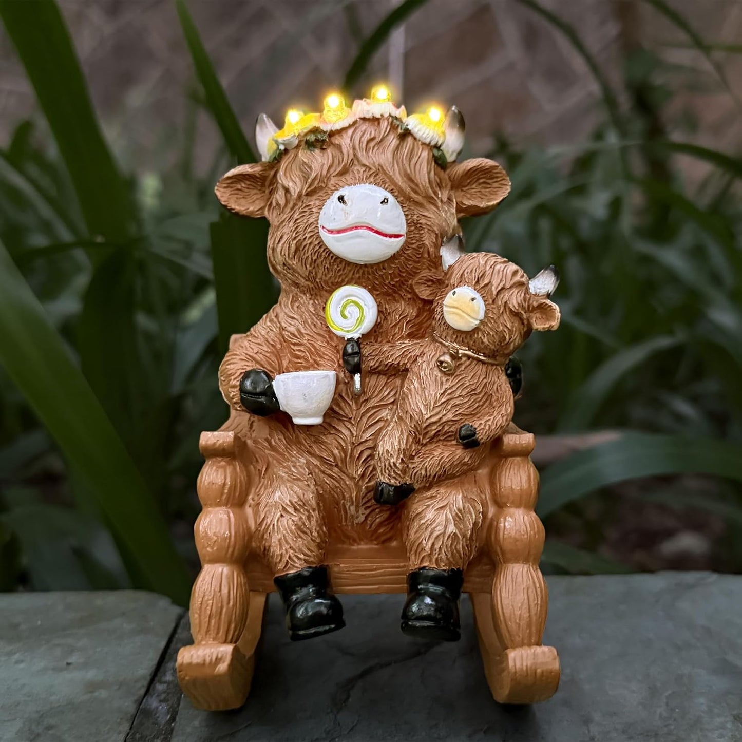 Highland Cow Garden Ornaments Outdoor- Solar Highland Cow Ornaments Statues Mother and Child on Rocking Chair, Garden Decor with Luminous Flowers for Yard, Lawn, Patio, Home, Birthday Gifts for Women