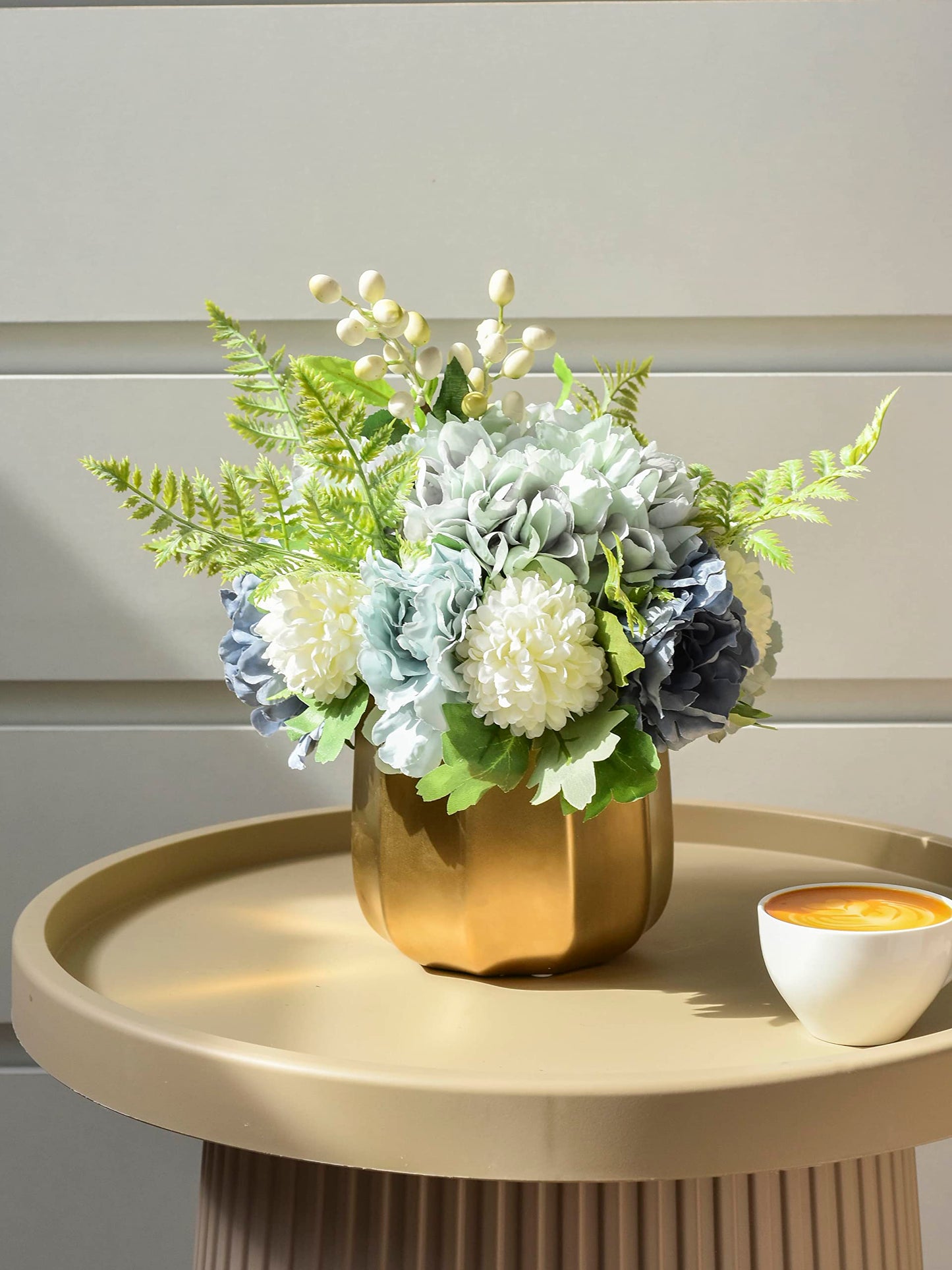 Artificial Flowers With Vase Faux Hydrangea Flower Arrangements for Home Garden Party Wedding Decoration