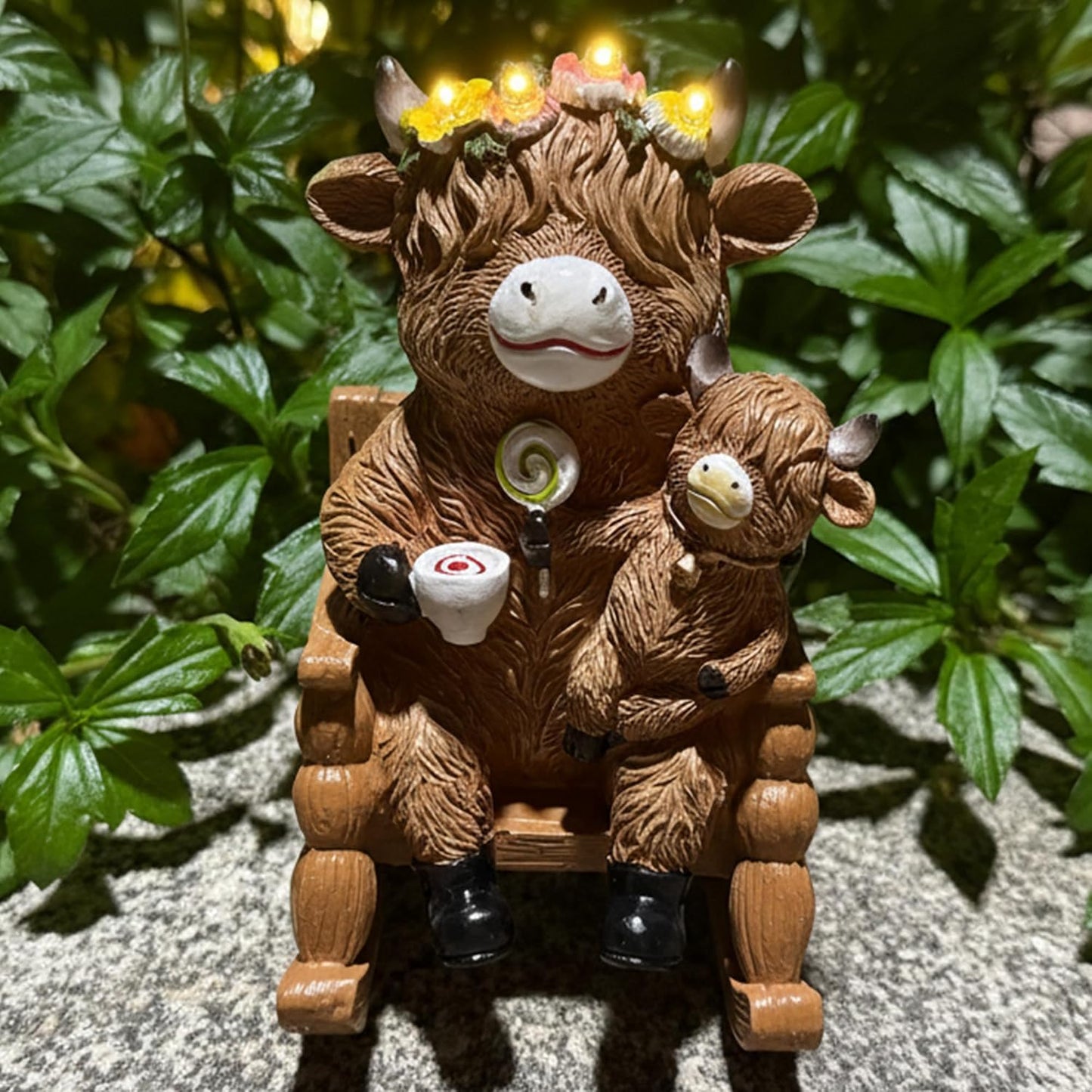 Highland Cow Garden Ornaments Outdoor- Solar Highland Cow Ornaments Statues Mother and Child on Rocking Chair, Garden Decor with Luminous Flowers for Yard, Lawn, Patio, Home, Birthday Gifts for Women