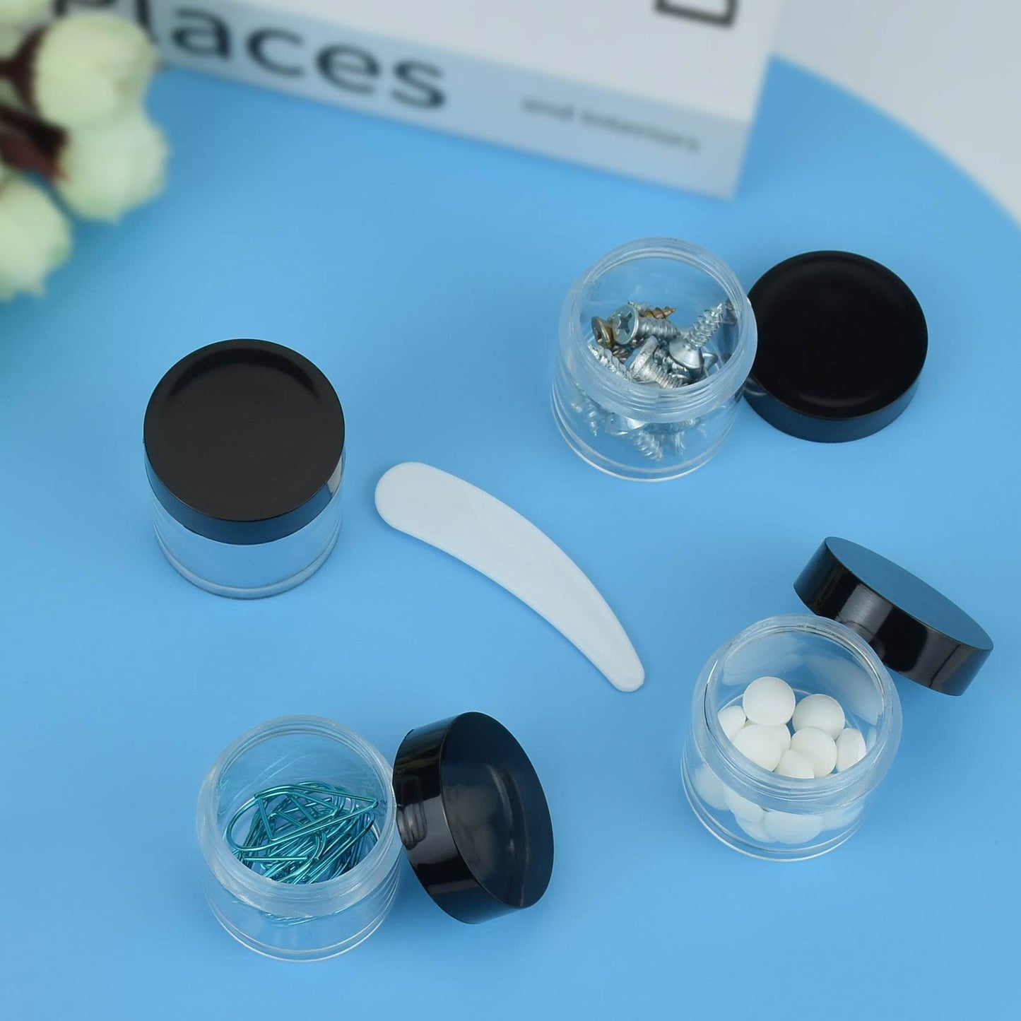 12pcs 10 Gram 10ml Jars, Sample Pots, Mini Jars With Lids, Clear Round Plastic Jar With 1 Mini Spatulas For Various Cosmetic Products, Samples， Eye Shadow Lip Balm, and Nail Powder