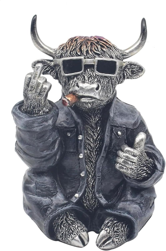 Lesser & Pavey Animals with Attitude Cheeky Highland Cow Sml Home Decor Figurines & Ornaments For Home | Decorative Accessories Statues For Indoor & Outdoor | Lovely Gifts for Women & Men