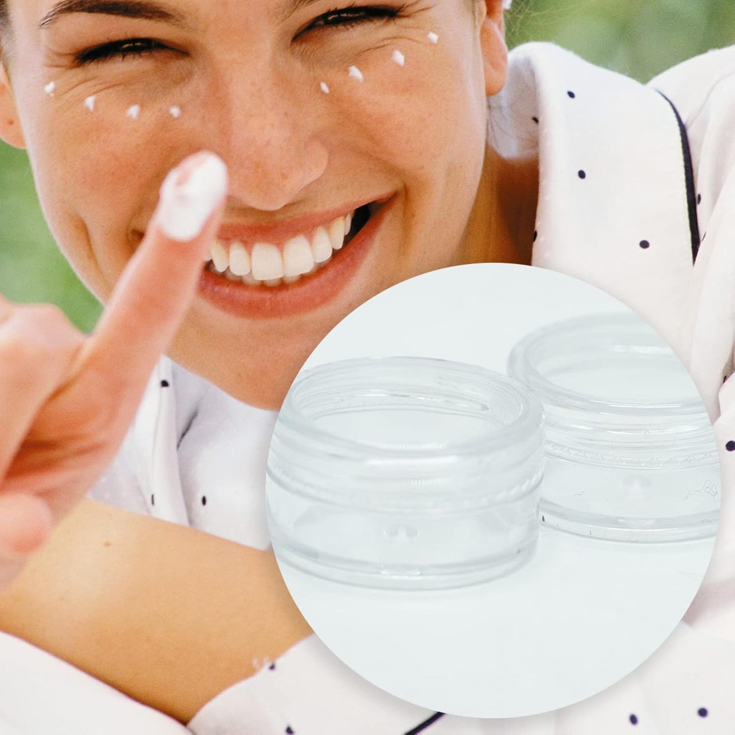 50 Pcs Plastic Cosmetic Jars, 5ml Sample Containers Pots Bottles with Clear Lids, Small Round Travel Sample Jar Pots, Mini Portable Cosmetic Containers for Creams Storage