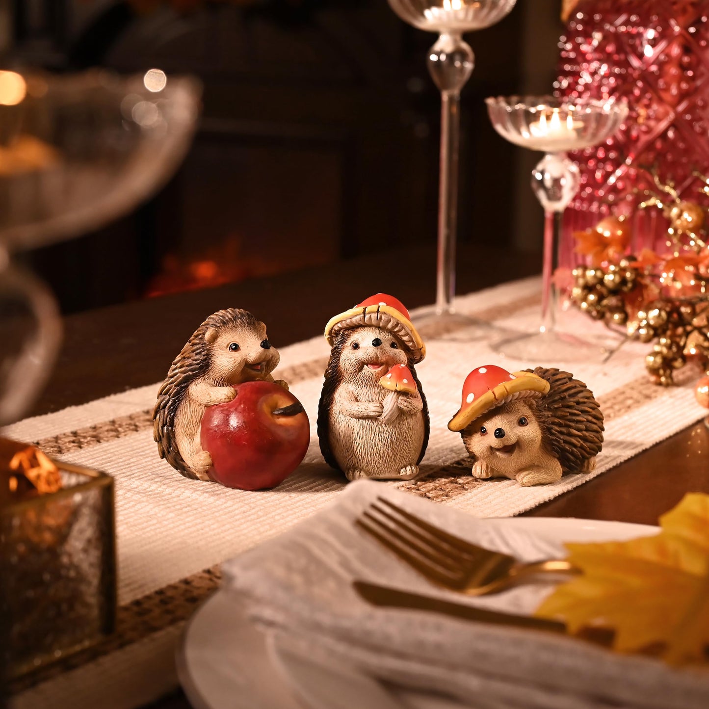 Valery Madelyn Autumn Decorations, Lovely Set of 3 Medium Hedgehogs Ornaments, Waterproof Resin Autumn Home Decor, Hedgehog Gifts for Women, Fall Decorations for Livling Room, Bedroom, Garden 7CM