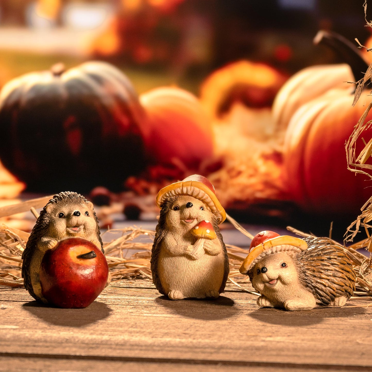 Valery Madelyn Autumn Decorations, Lovely Set of 3 Medium Hedgehogs Ornaments, Waterproof Resin Autumn Home Decor, Hedgehog Gifts for Women, Fall Decorations for Livling Room, Bedroom, Garden 7CM